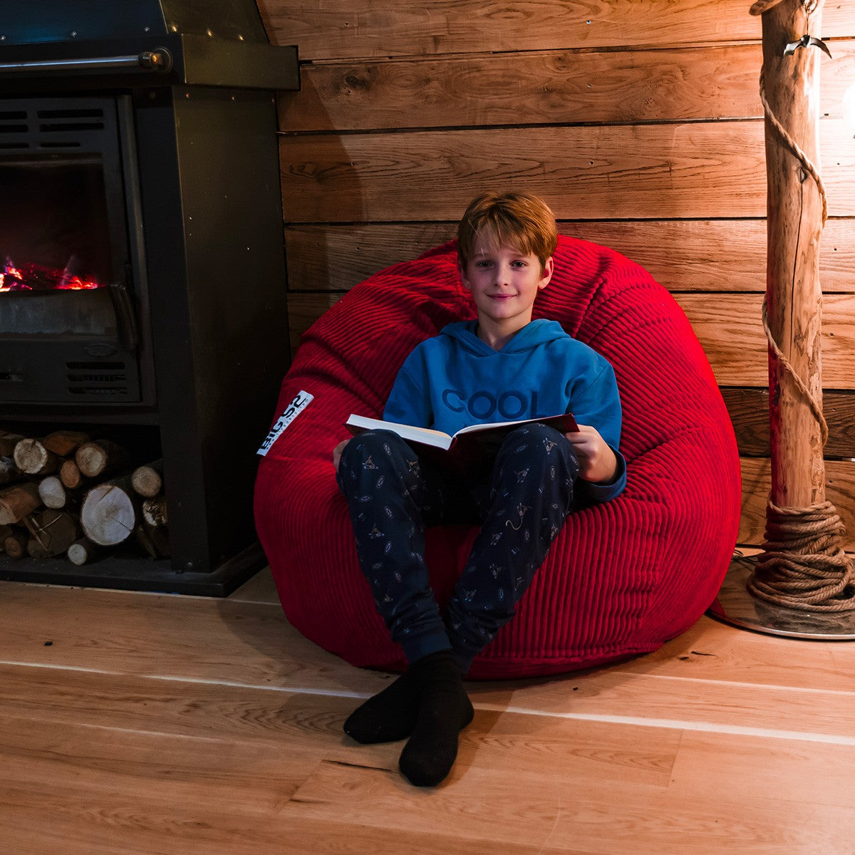 Pouf a pera in velluto coste rosso