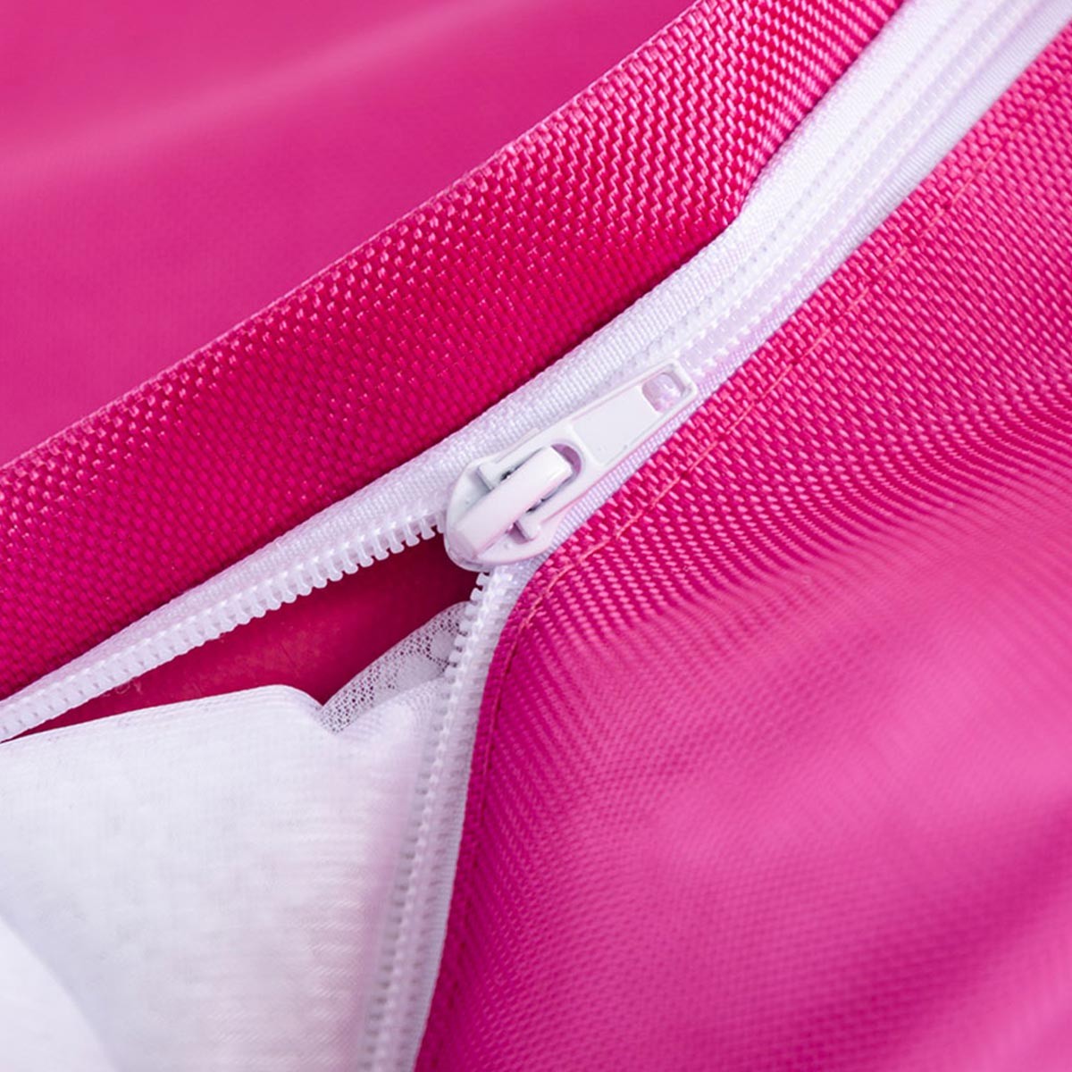 Outdoor Pink Pouf IRON RAW