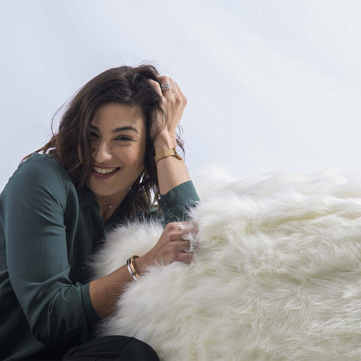 Puf Sillón Redondo XL Piel Pelo Largo Blanco