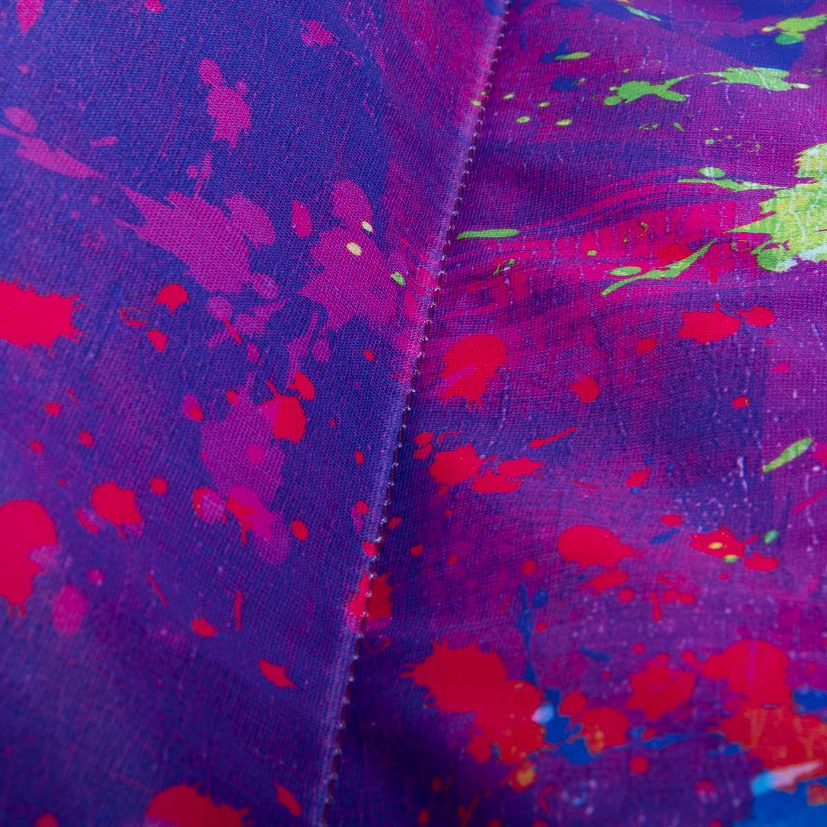 Alt Tag: Pouf Géant ART52® - Mona Lisa POP, tissu imprimé haute qualité teinté dans la masse, série limitée signée Benjamin Cupillard