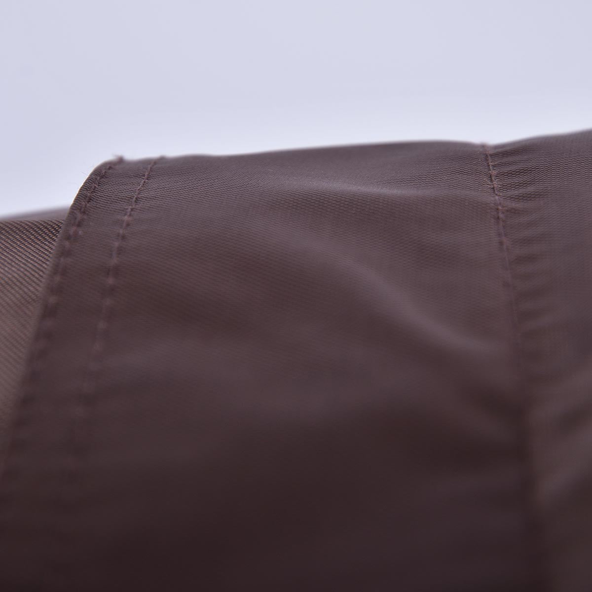 Housse Vide Pouf XXL Marron CLASSIC gros plan tissu marron biG52 Classic