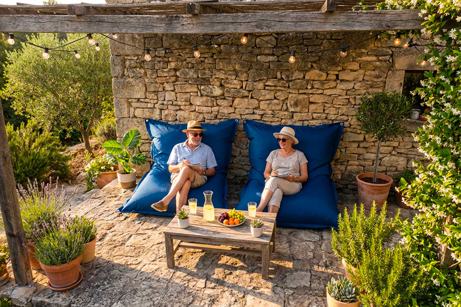 pouf-exterieur-big52-ironraw-bleu-marine-seniors