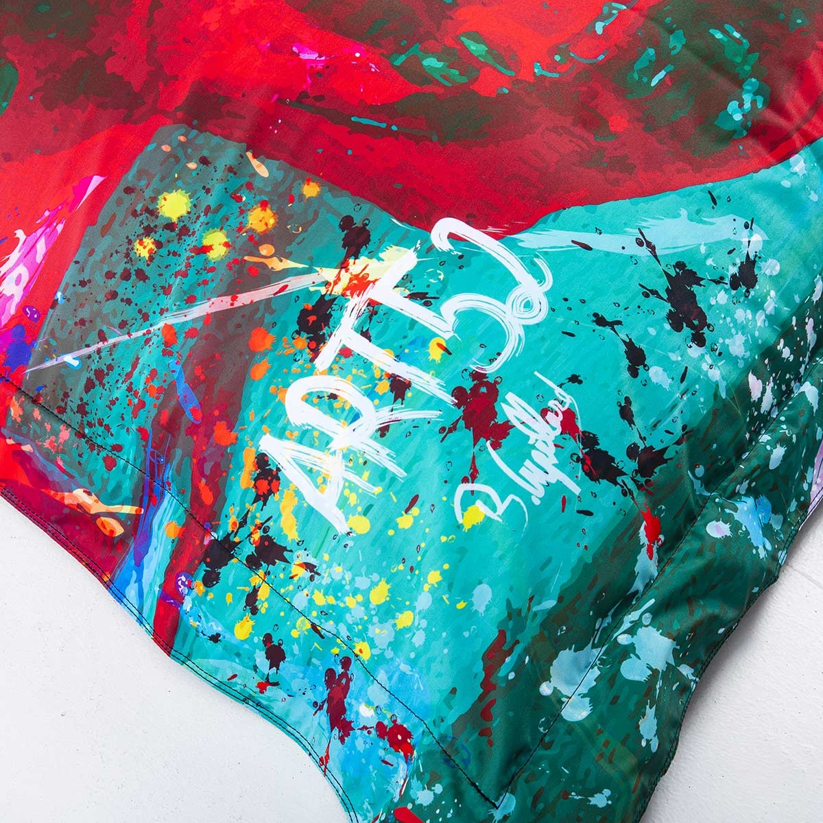 Pouf Géant ART52® - Vanité Rouge, impression haute qualité teintée dans la masse, série limitée signée Benjamin Cupillard