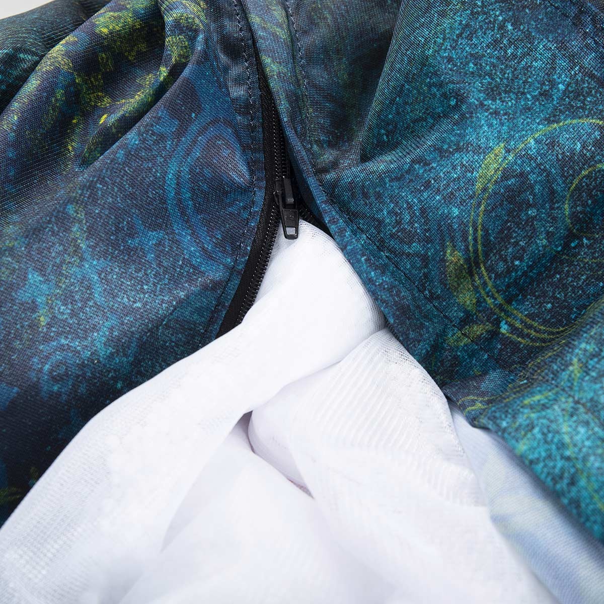Pouf Géant ART52® - WILD : fermeture éclair et tissu imprimé bleu turquoise, série limitée signée Benjamin Cupillard