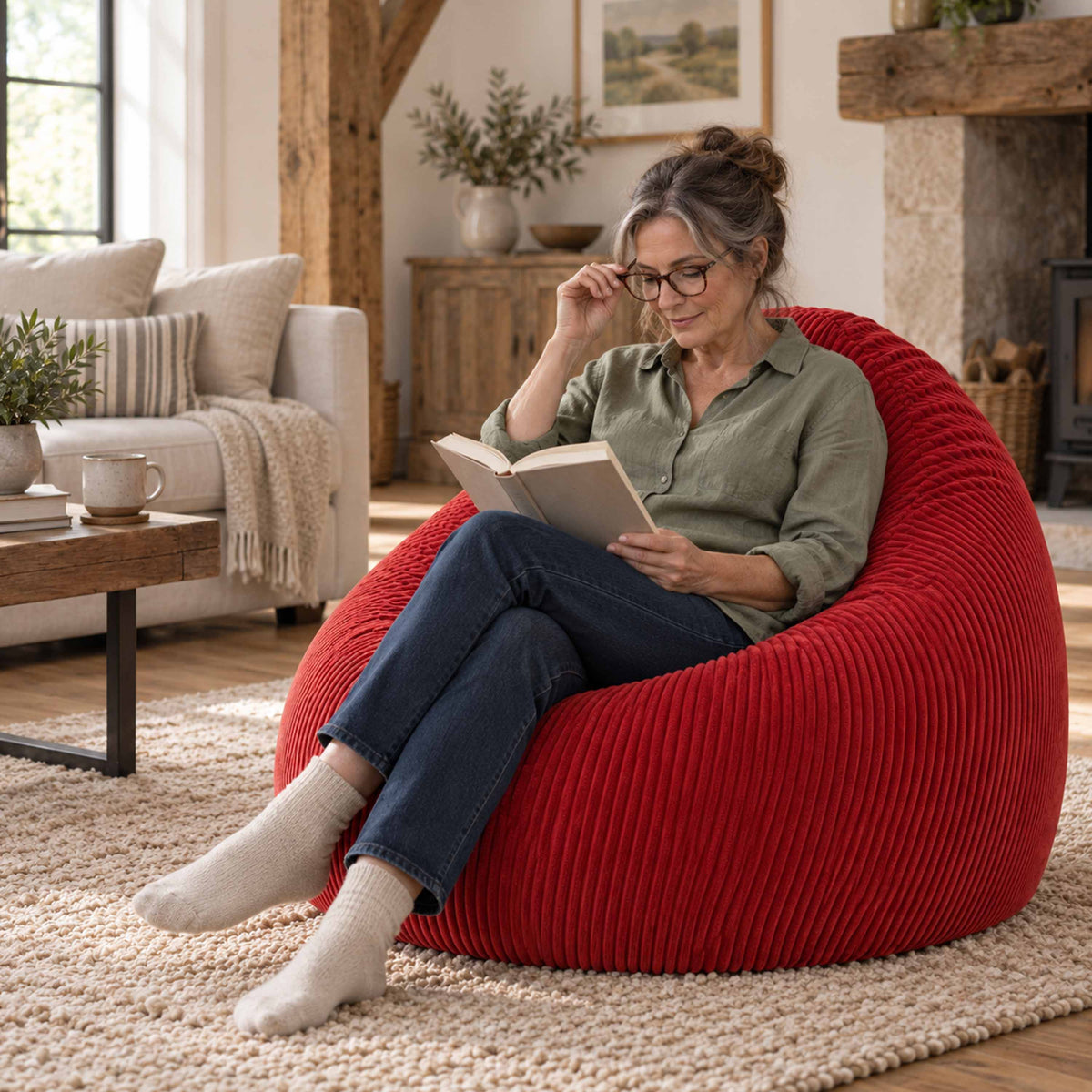 Pouf Poire Velours Côtelé Rouge : pouf poire rouge en velours côtelé, rempli, pour détente confortable dans le salon