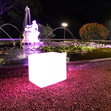 Cube Lumineux à LED Multicolore - 40 cm