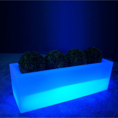 Mehrfarbiger LED-beleuchteter Pflanzer - PLANTAZNIK