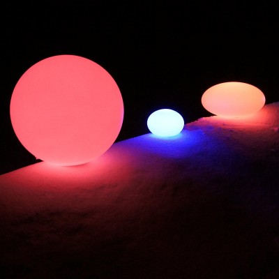 Boule Lumineuse à LED Multicolore - 60 cm