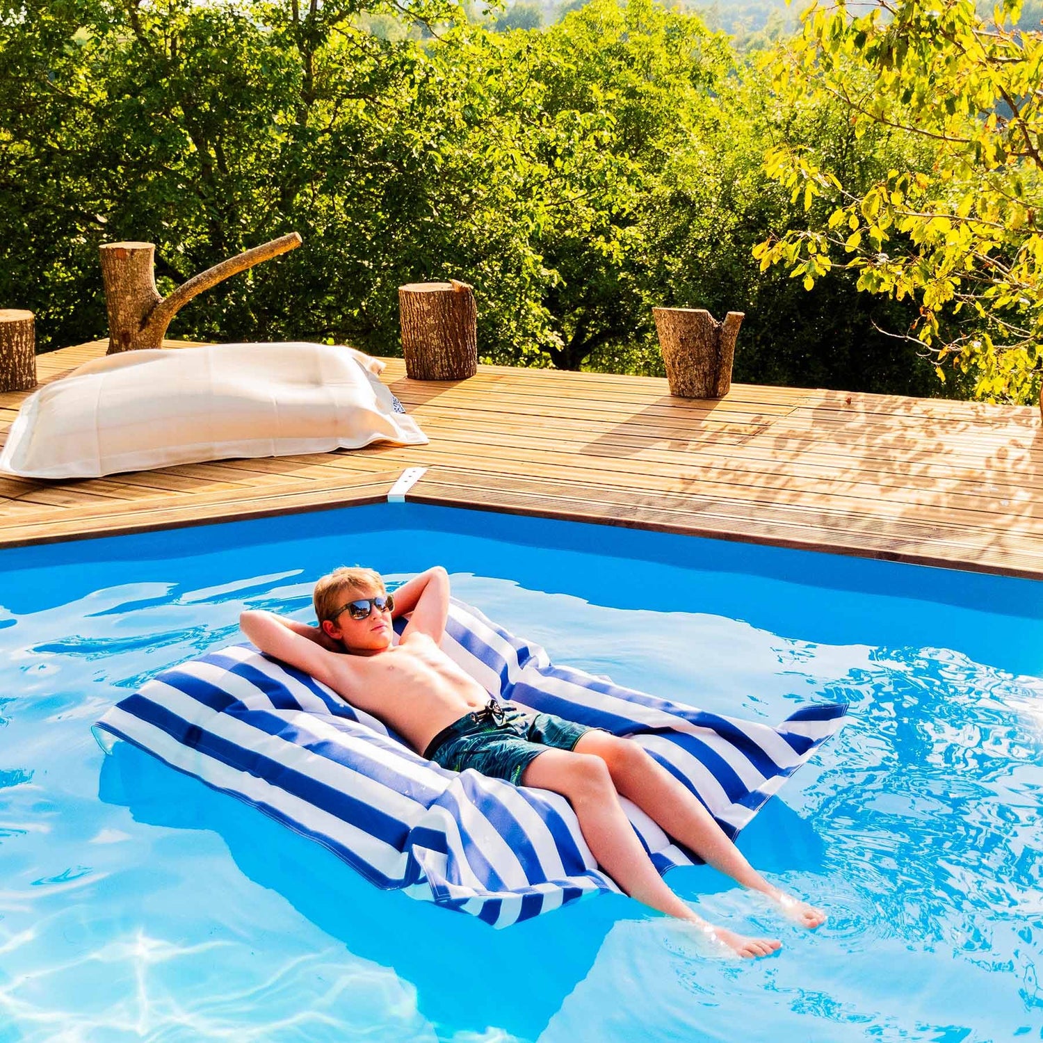 Pouf Piscine Bleu Rayé Deauville