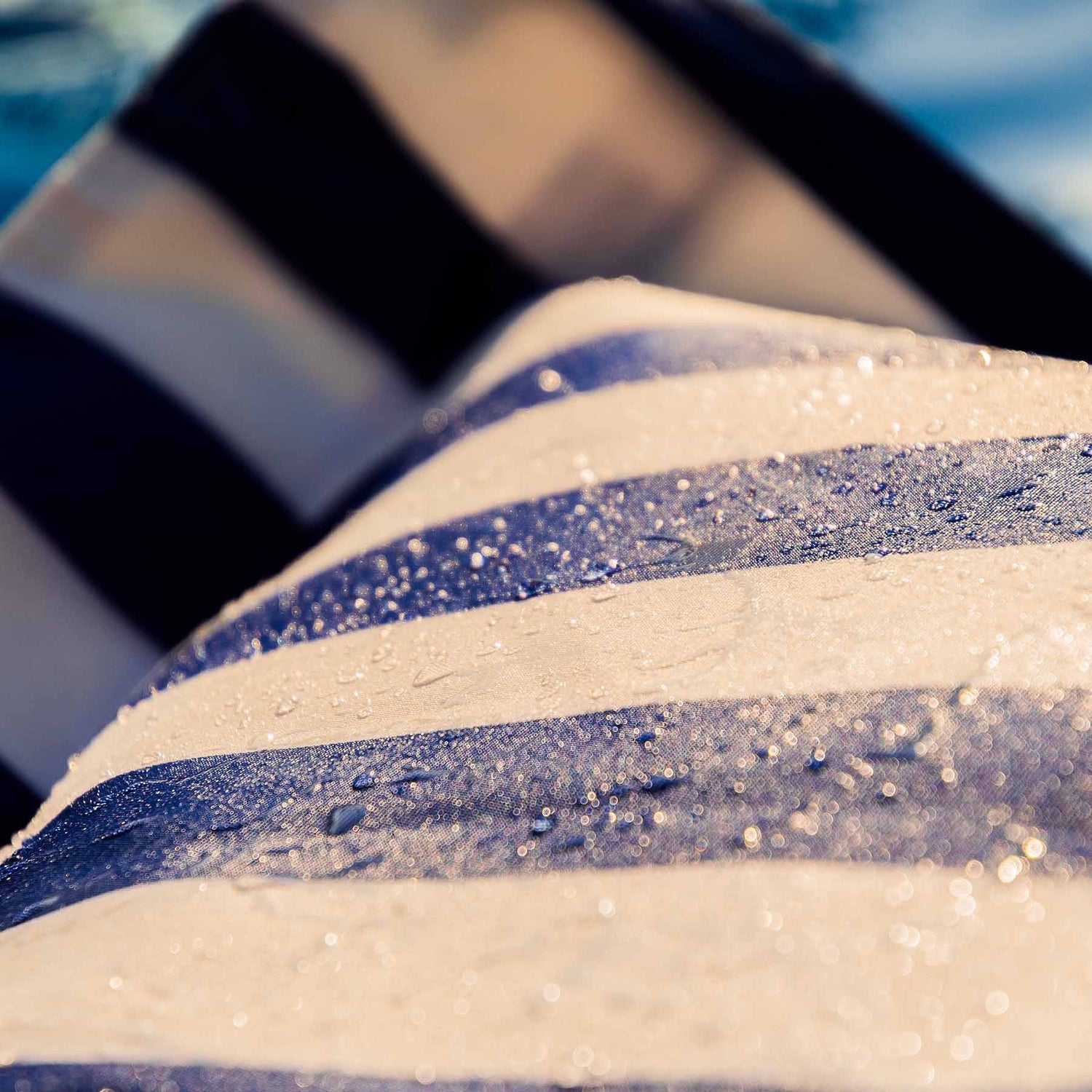 Pouf Piscine Bleu Rayé Deauville