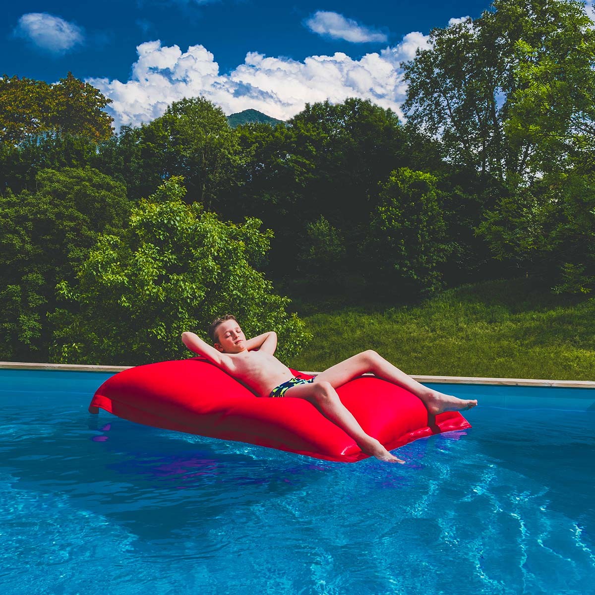 Housse  pouf piscine rectangulaire vide Rouge, micro-perforé pour évacuer l’eau, accessoire de détente au bord de la piscine