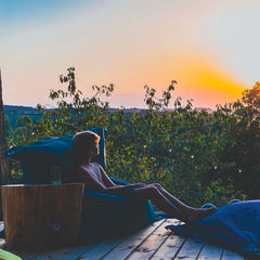 Pouf Extérieur Pétrole IRON RAW grand XXL 170x130 cm pour détente sur terrasse au coucher du soleil