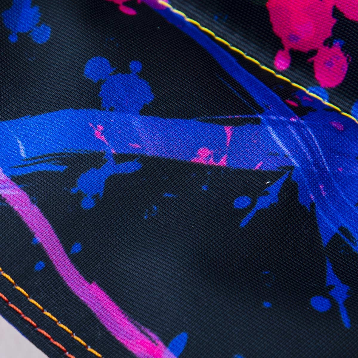 Pouf Géant ART52® - Amour : tissu imprimé haute qualité, série limitée 50 exemplaires, oeuvre signée Benjamin Cupillard