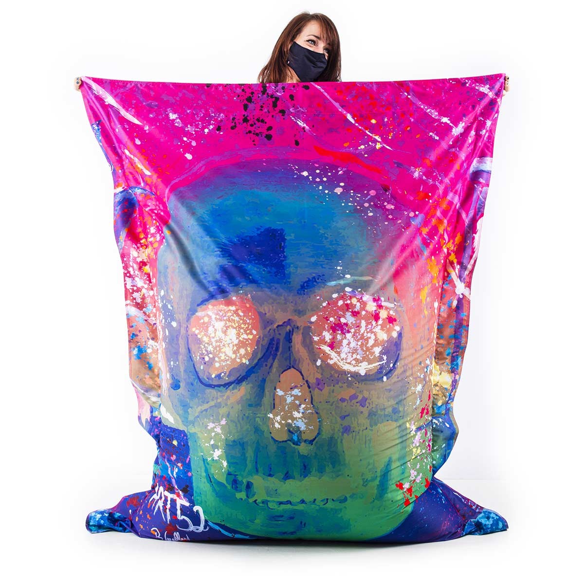 Alt Tag: Pouf Géant ART52® - Vanité Multicolore, pouf déco design imprimé artistique multicolore, œuvre Benjamin Cupillard