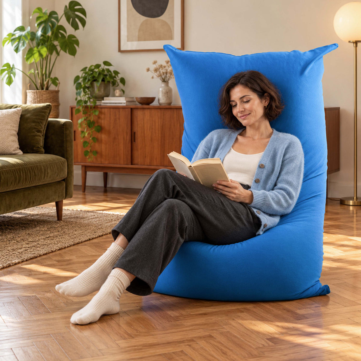 pouf géant stretch bleu déhoussable, fauteuil intérieur pour lecture, design intérieur bleu BiG52