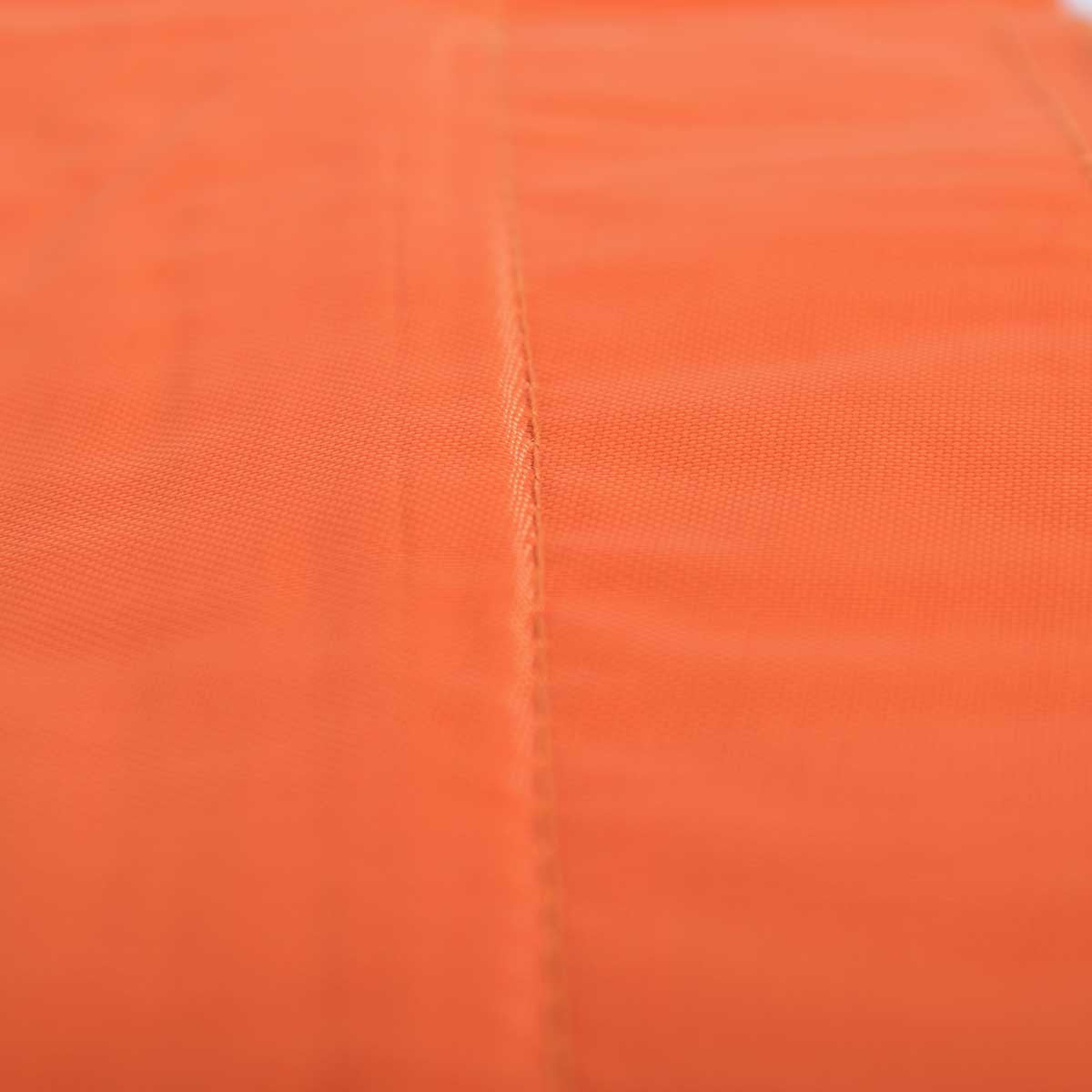 Pouf Géant XL Orange, gros plan tissu textile orange et couture centrale, design XL pour salon chambre ou jardin