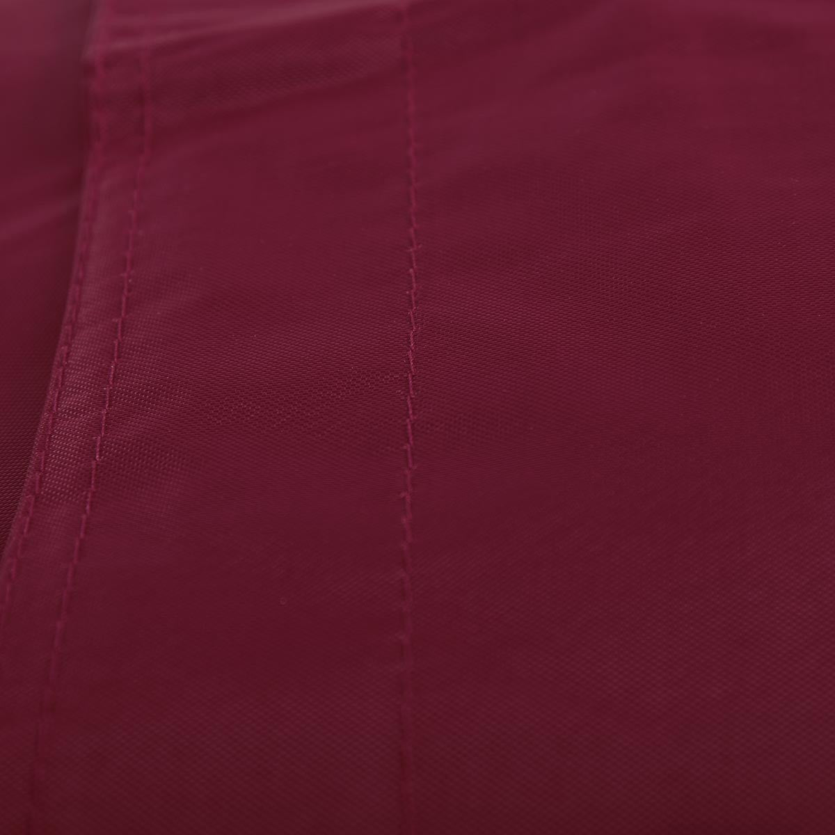 Pouf Géant XXL Bordeaux BiG52 Classic – tissu bordeaux résistant et coutures décoratives, finition Edition Classic