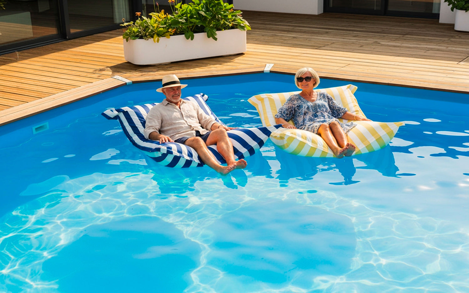Pouf Piscine Bleu Marine Rayé Deauville