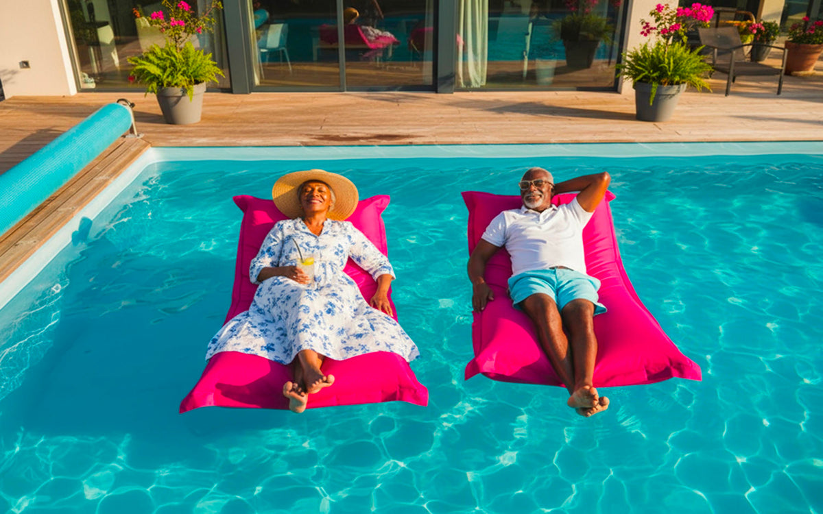 Pouf Piscine Rose Big52 déhoussable XXL flottant en polystyrène, pour se détendre dans la piscine