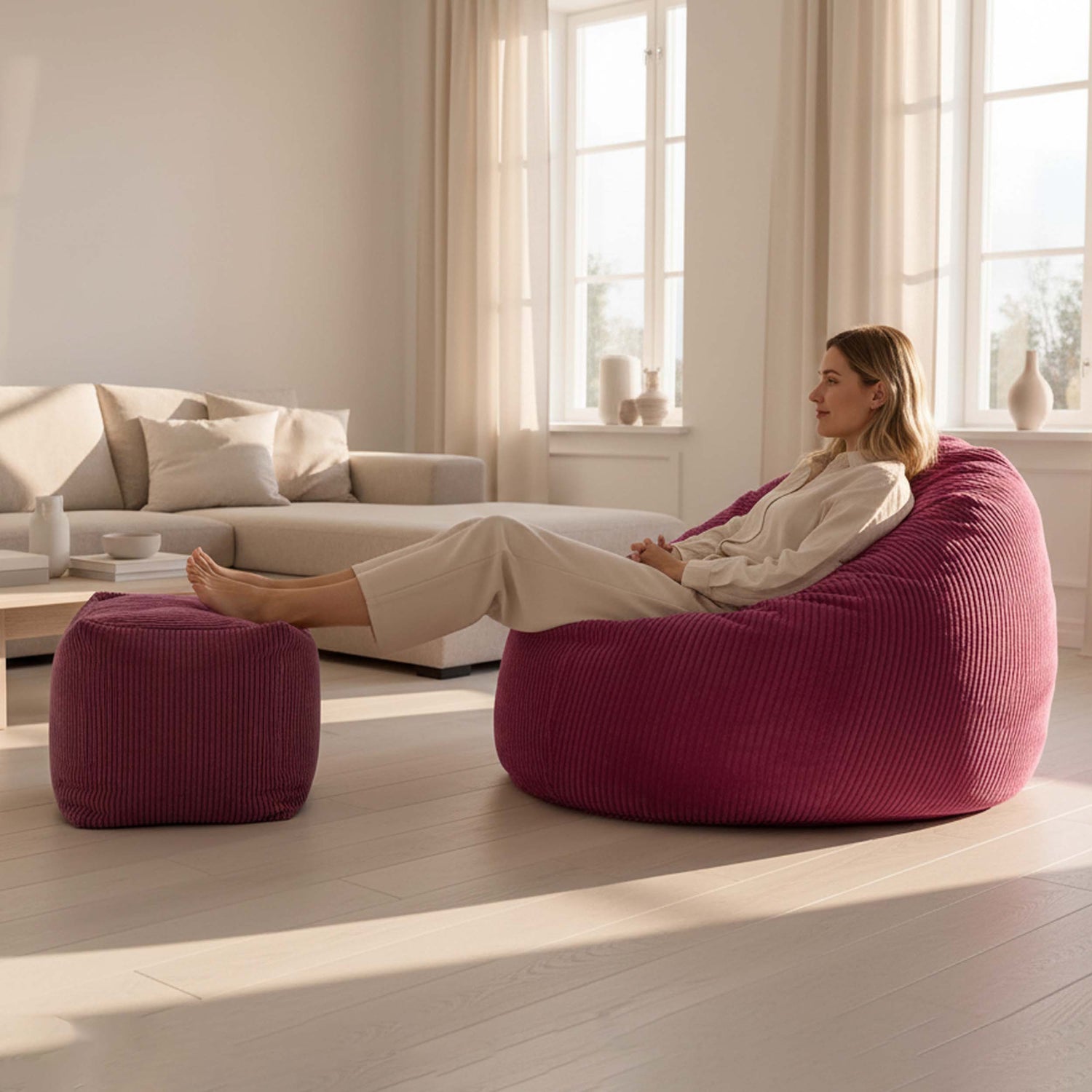 Samt-Cord Würfel-Pouf Kirsche