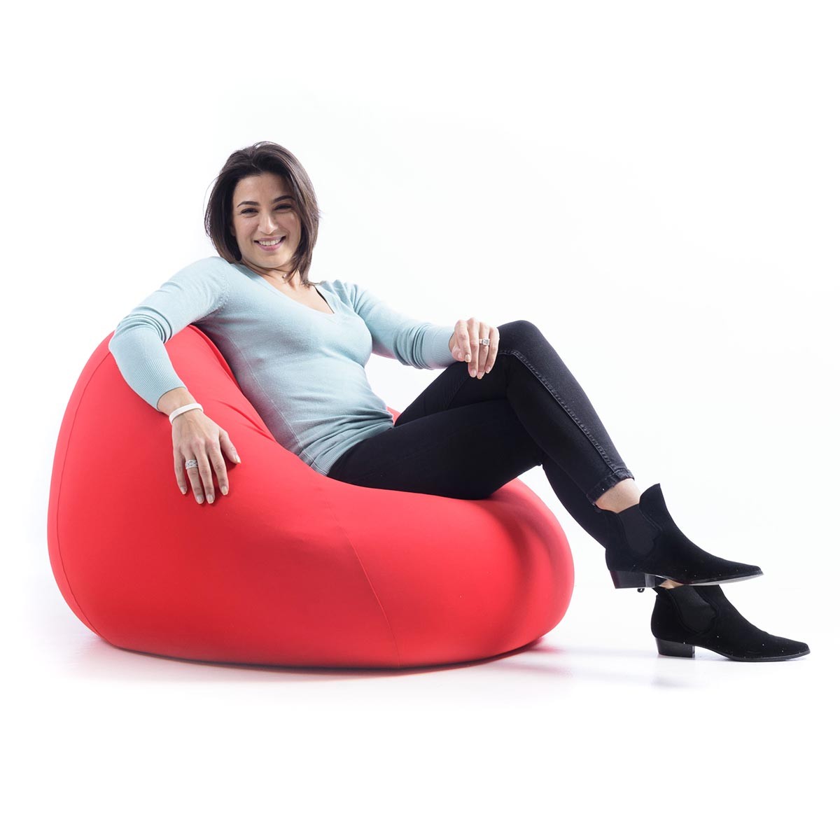 Pouf Poire Stretch Rouge BiG52 pour l’intérieur, assise détente ultra souple, photo produit en studio