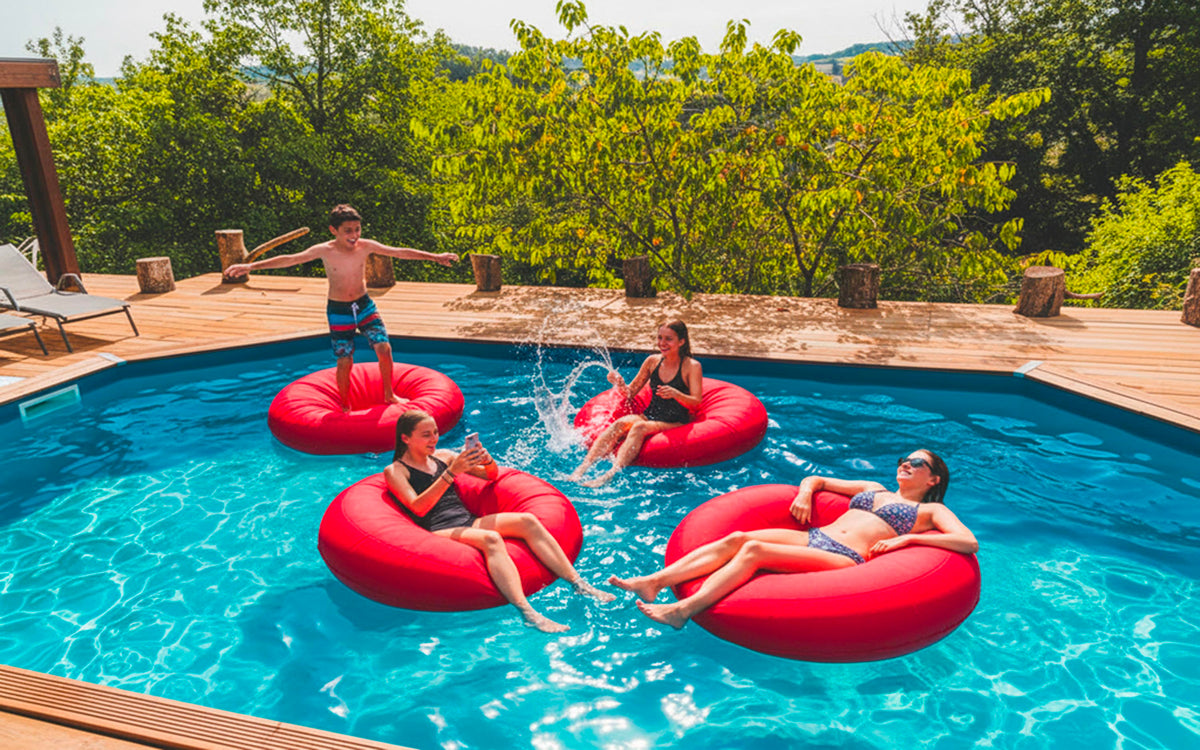 Pouf Rond Piscine Rouge flottant en forme de rond rouge pour se prélasser dans la piscine en été