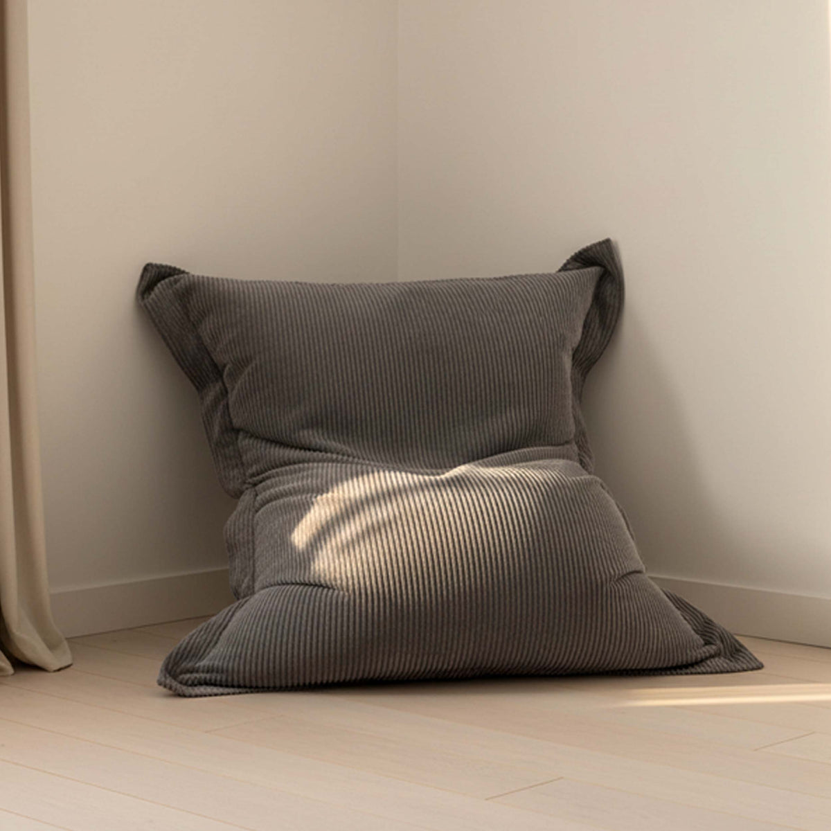 Pouf Velours Côtelé Gris, pouf rectangulaire en velours côtelé gris, assise confortable pour salon et gaming